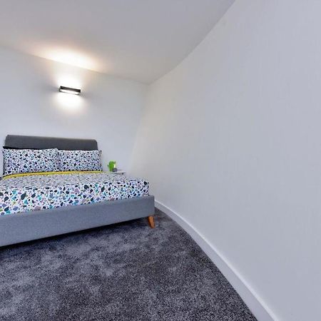 Platinum Penthouse Bradford (West Yorkshire) Exterior photo